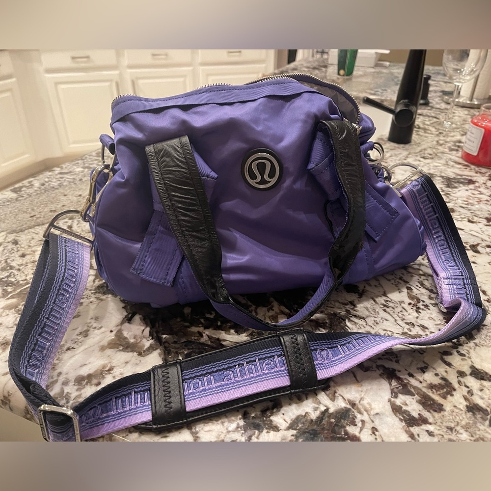 Original lululemon duffel